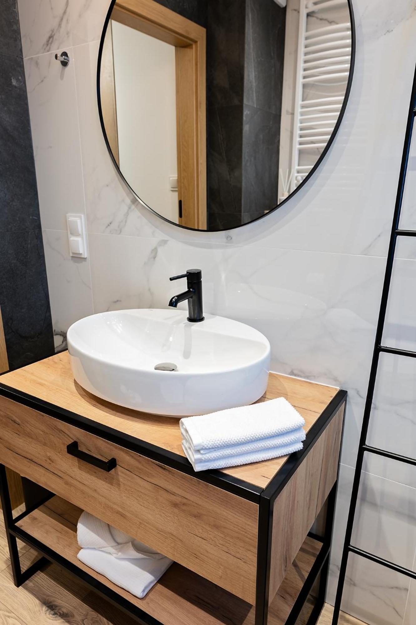 Apartamenty Studio 布斯克·兹德鲁伊 外观 照片